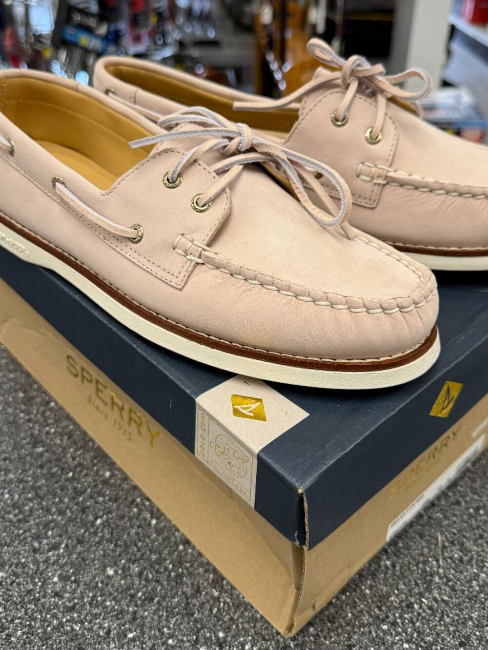 Sperry Top Siders, Gold A/O 2 Eye Rose, STS87110, Size 10, New